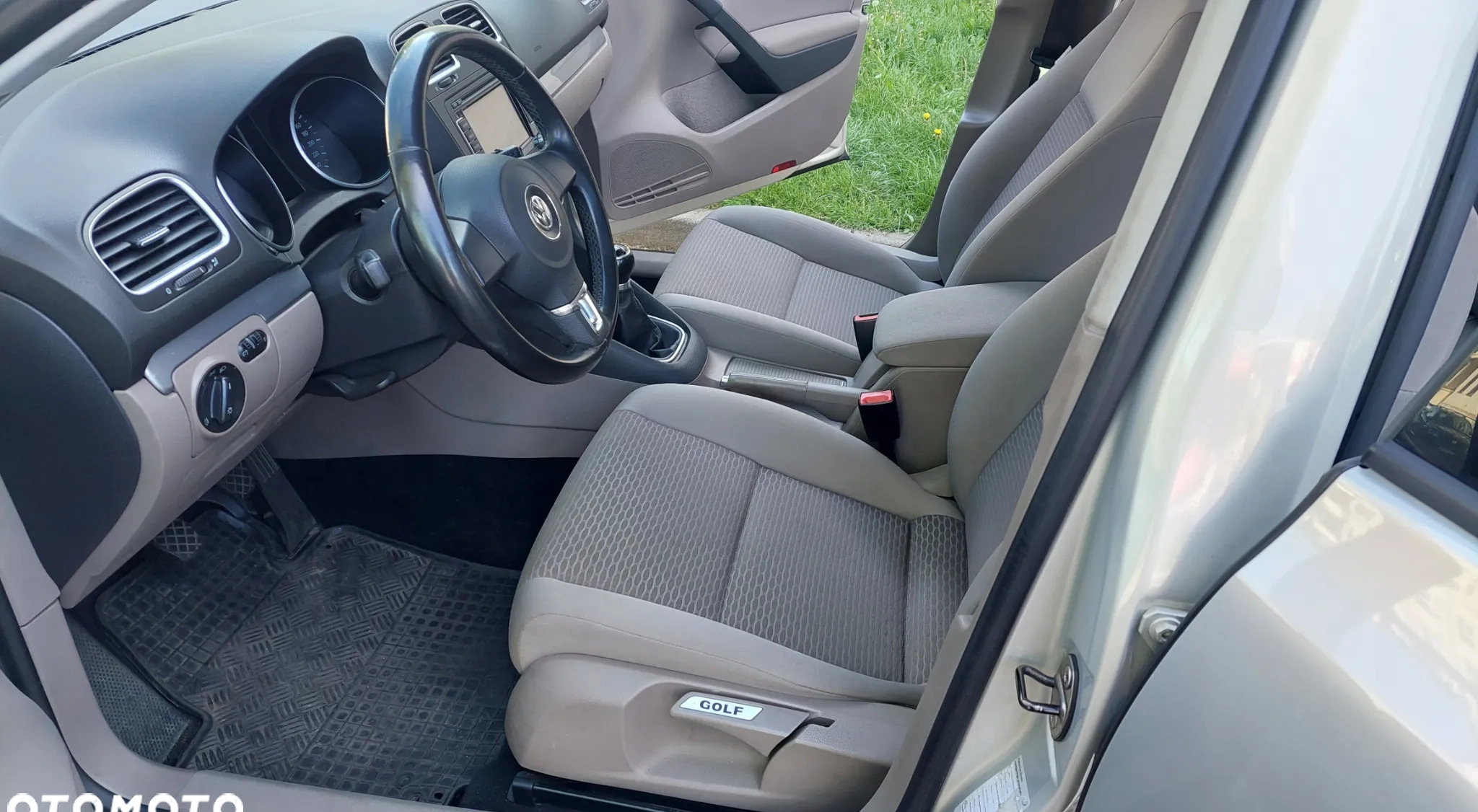 Volkswagen Golf cena 27900 przebieg: 170000, rok produkcji 2012 z Słupsk małe 154